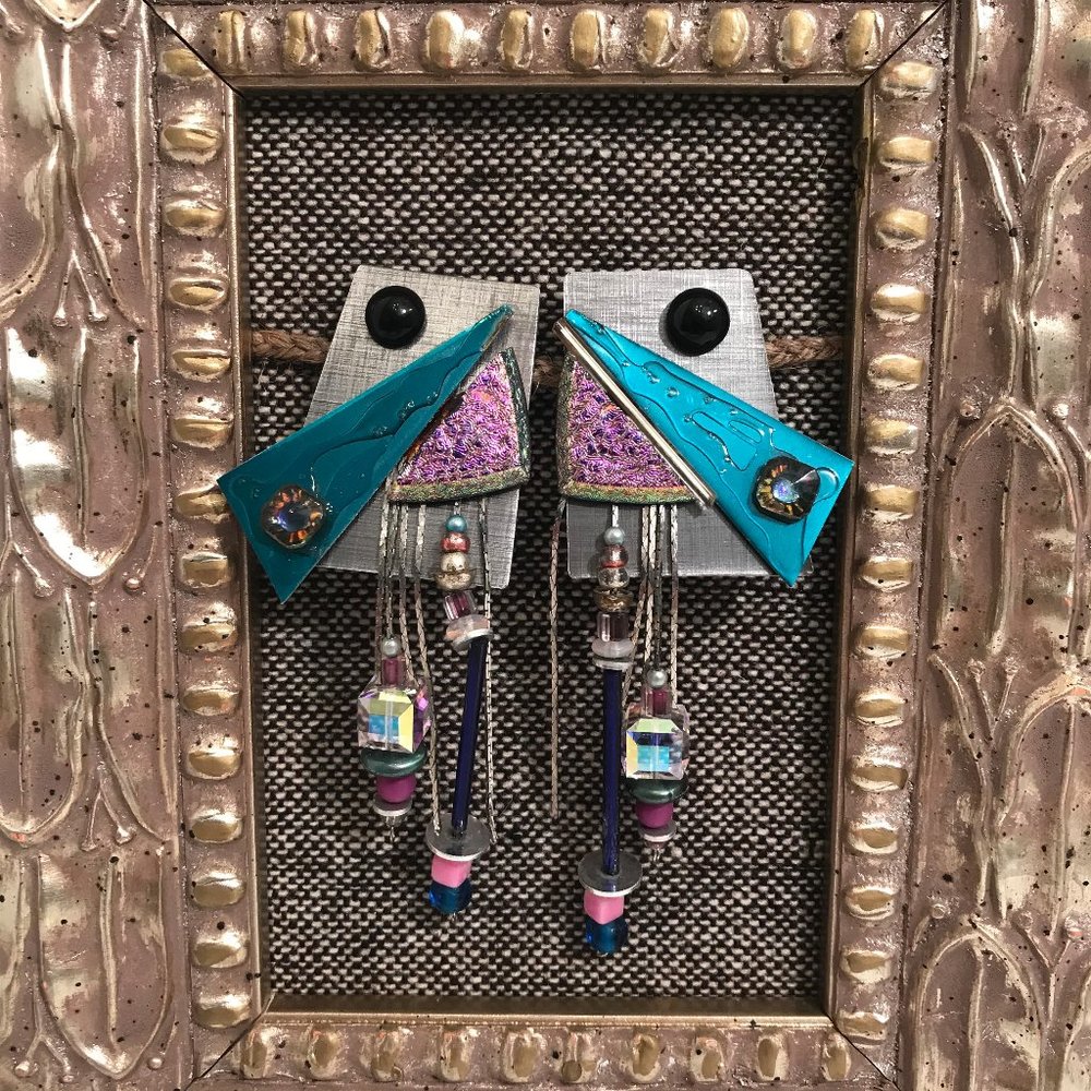 Upcycled Frame Earring Display Photo Prop Handmade - Picture 4 of 6